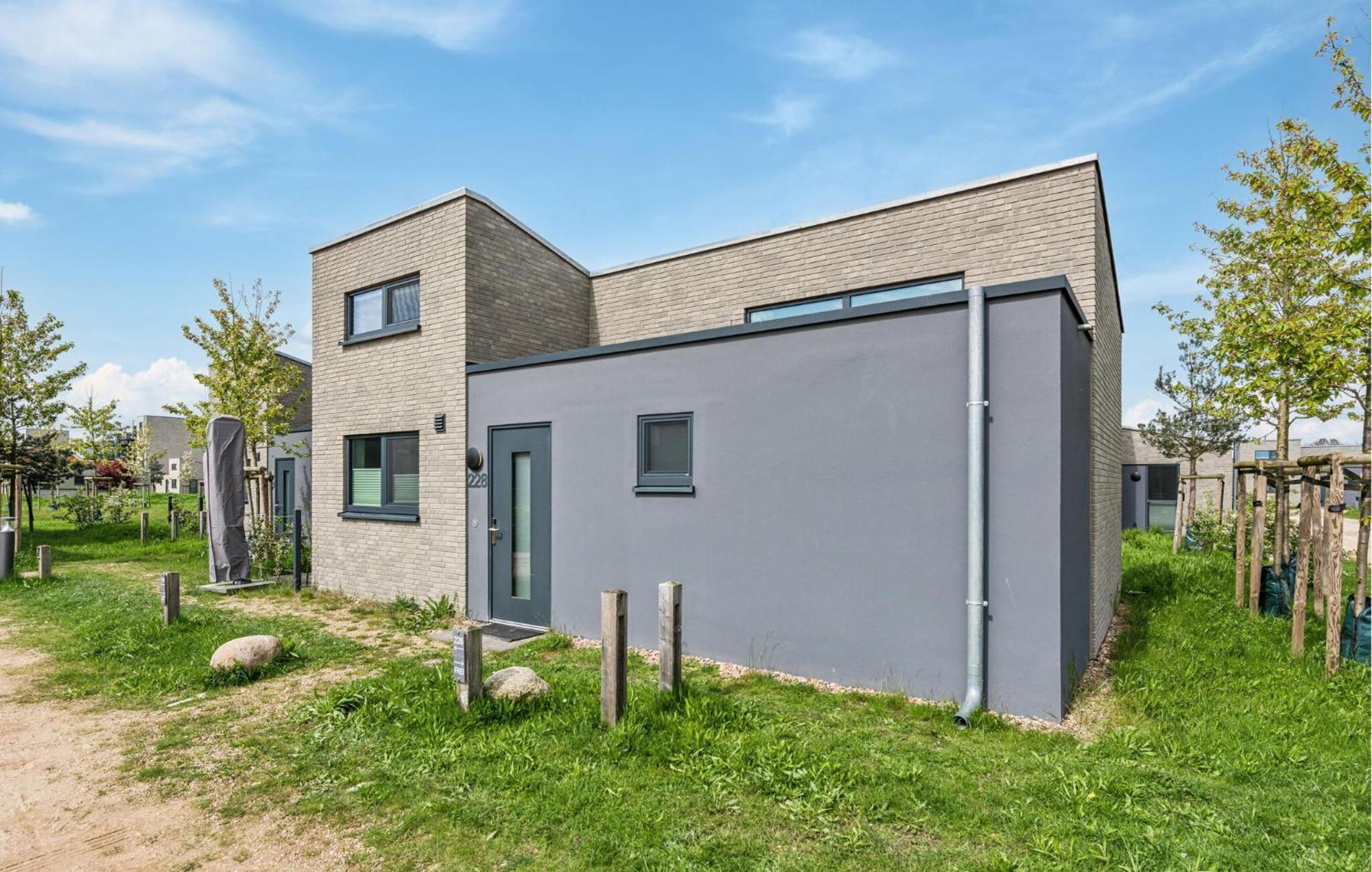 Lovely Home In Lembruch-Duemmer See With Wifi Екстер'єр фото