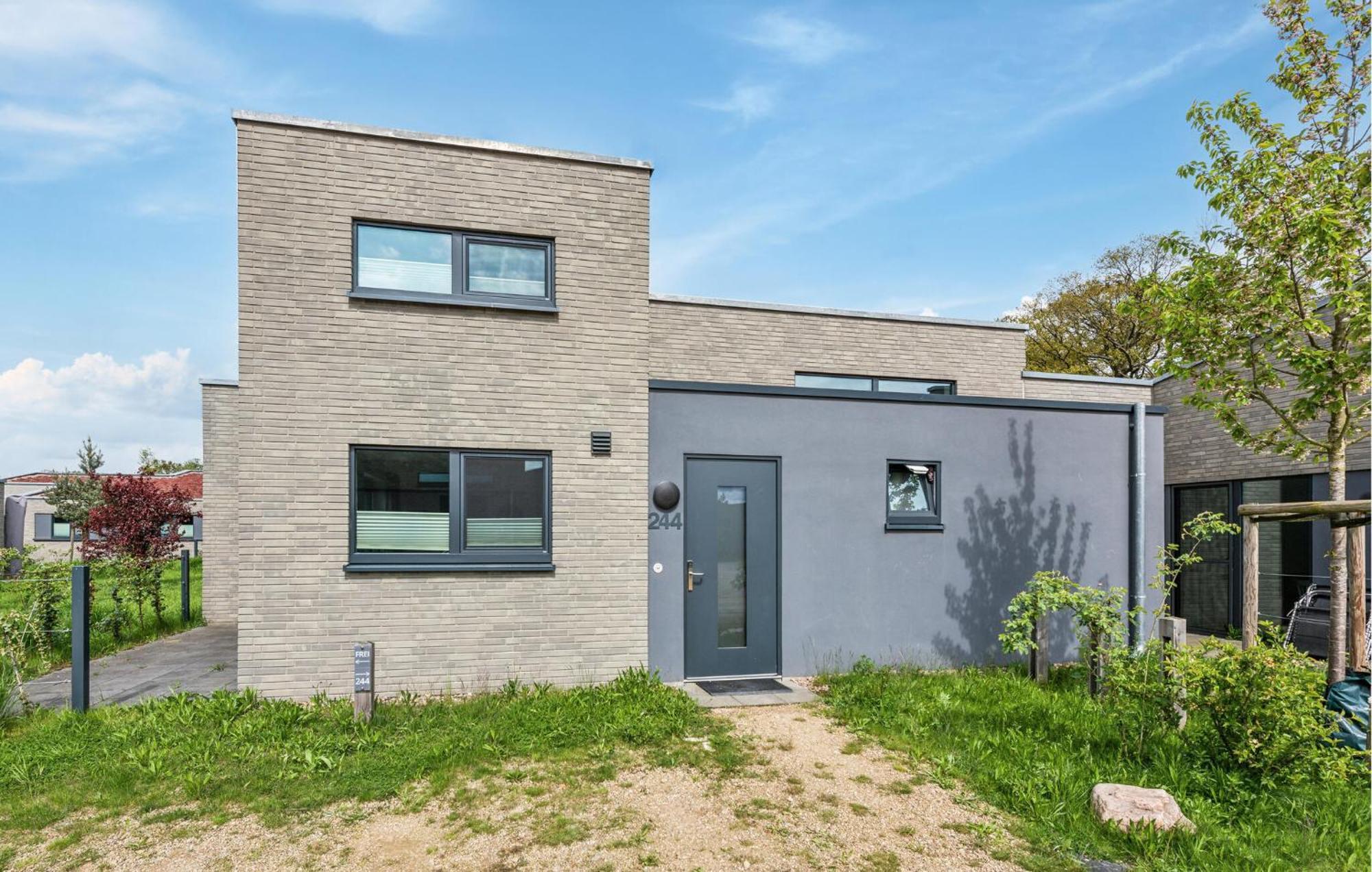 Lovely Home In Lembruch-Duemmer See With Wifi Екстер'єр фото